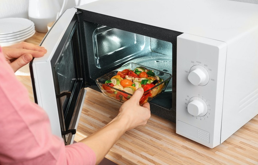10 Surprising Uses Of Microwave That You Are Unaware Of
