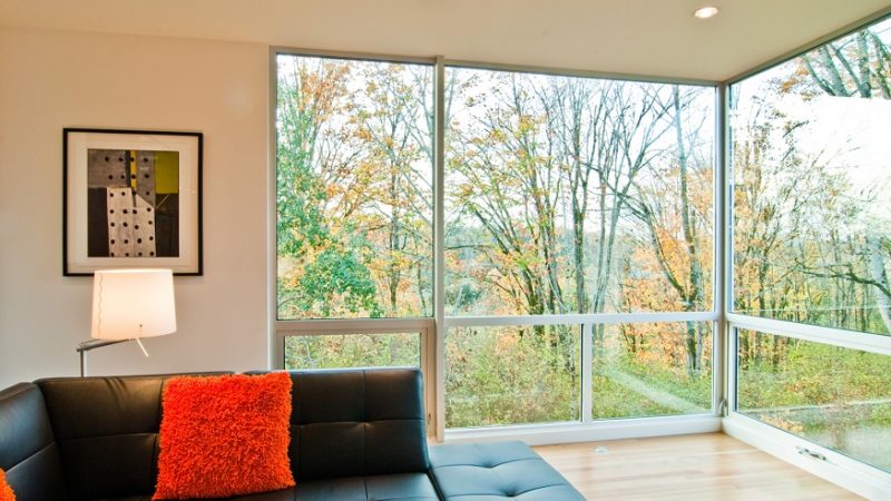 How Much of a Difference Do Energy-Efficient Windows Make?