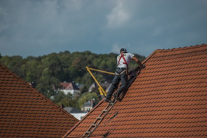 5 Signs That You Need to Replace Your Roof