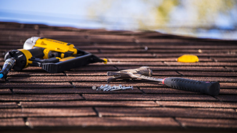 7 Biggest Mistakes People Make When Hiring a Local Roofing Company