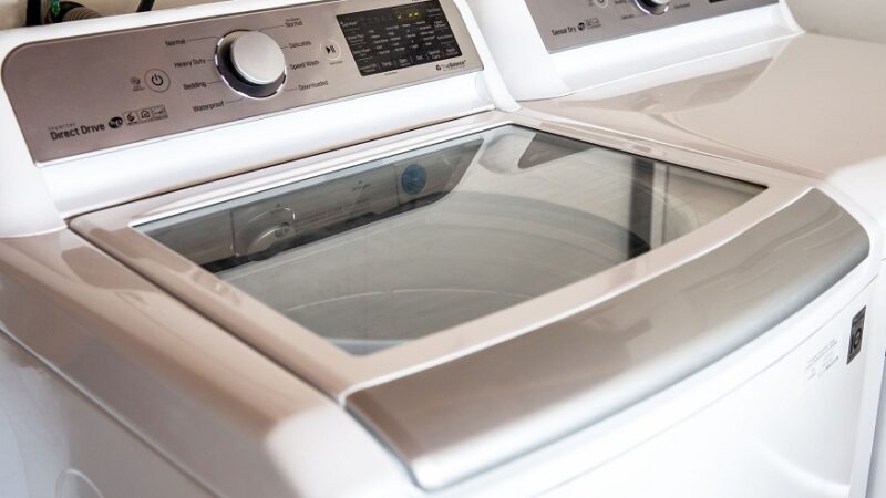 5 Reasons To Buy A Washer Dryer