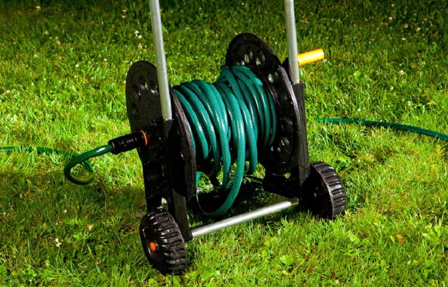 Why You Need a Portable Garden Hose Reel Wagon