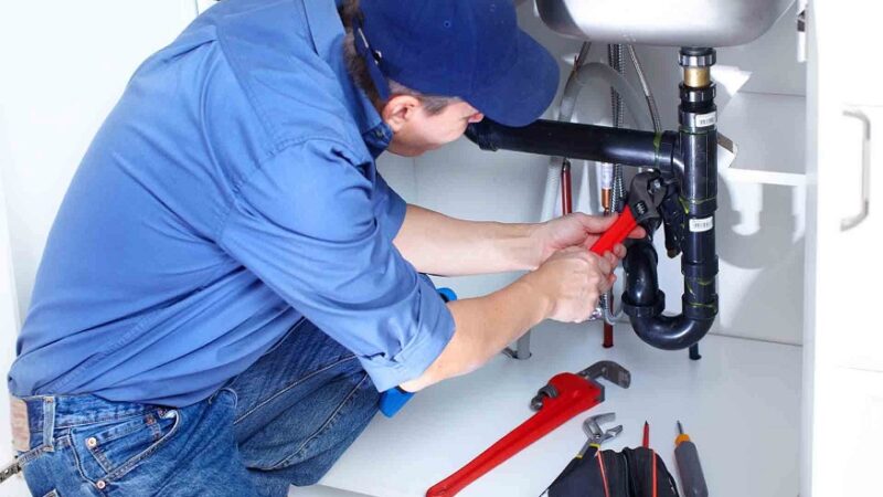 Find and Choose the Best Plumbing Company with These 5 Tips