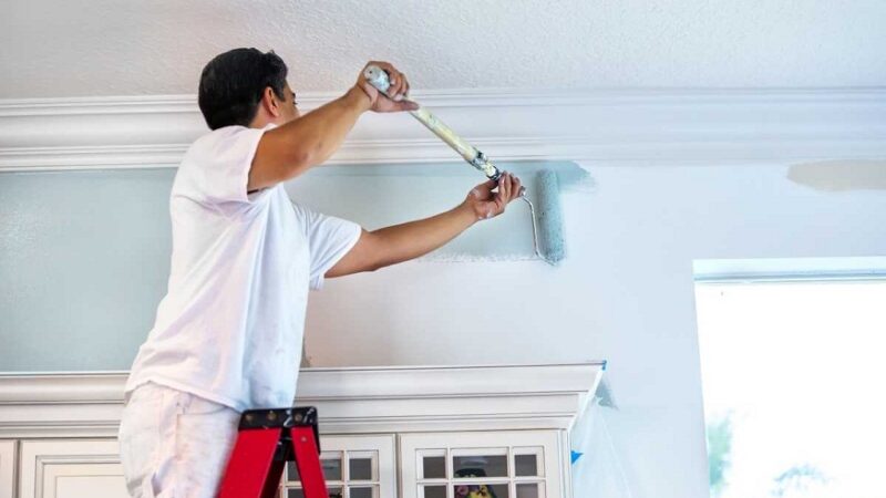 10 Signs Your Home Needs a Fresh Paint Job