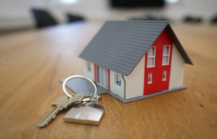 Buying a House with Friends: How to Make It Work (And What to Avoid)