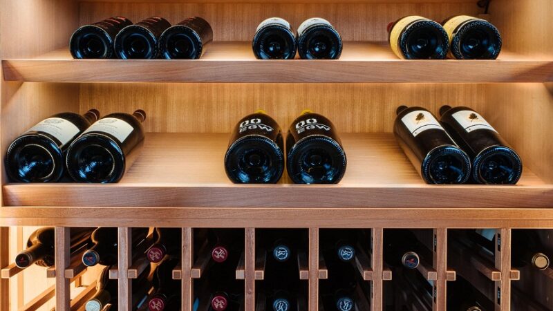 How a Vintage Wine Cellar Elevates Your Restaurant’s Prestige