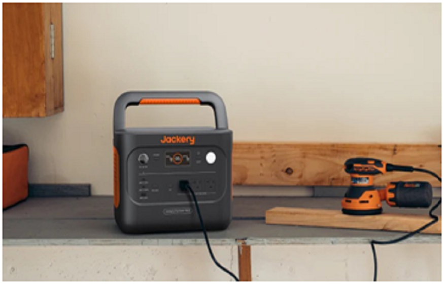 Powering Your Adventures: Why 1000W is Perfect for Camping