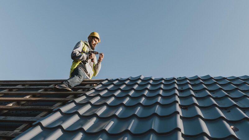 Why Metal Roofing Is the Perfect Choice for Solar Panel Installations