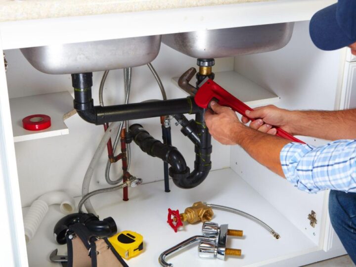 The High-Tech Pipe: Why Smart Home Plumbing is Your Best Defense Against Water Damage