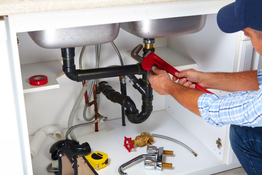 The High-Tech Pipe: Why Smart Home Plumbing is Your Best Defense Against Water Damage